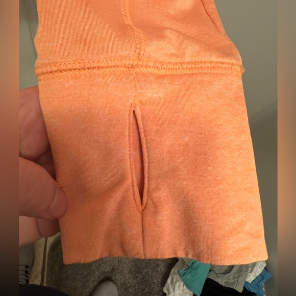 Victoria Secret PINK Running 1/4 zip pull over - Picture 2 of 3